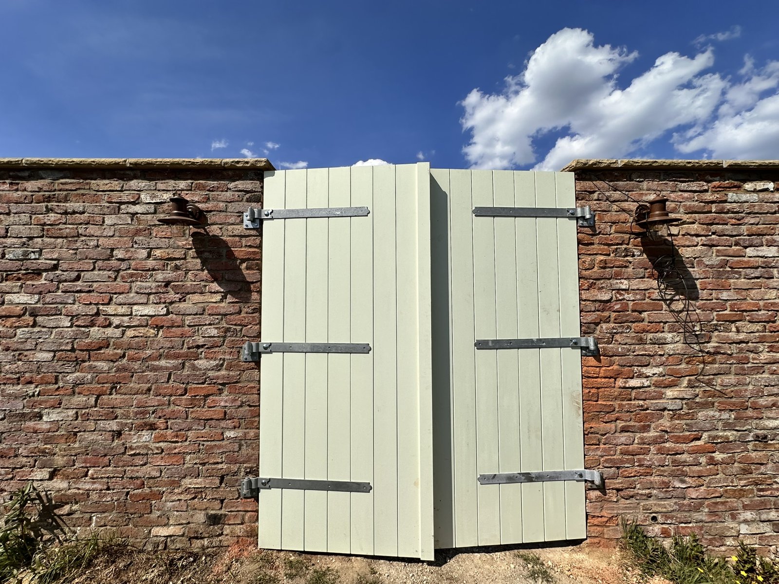 House Building, Exterior &amp; Comprehensive Refurbishment, Whirlow, Sheffield